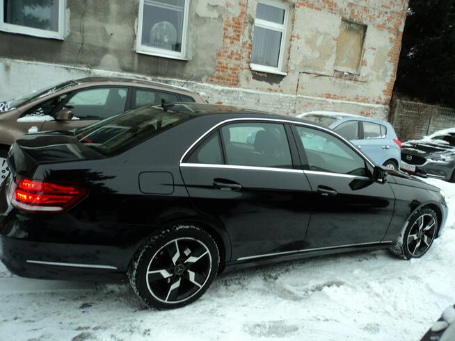 sprzedam ładnego MERCEDESA E 3.0 V6  259 KM 4MATIC Lublin - zdjęcie 3