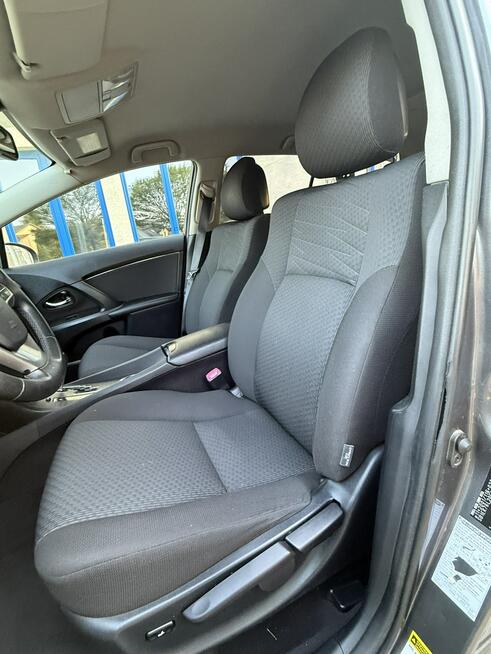 Toyota Avensis 2.0B 2011r Climatronic Automat Alufelgi Serwis Hak! Sokołów Podlaski - zdjęcie 12