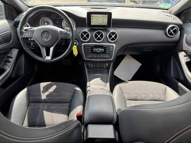 Mercedes A 180 Perfekcyjny bogata Opcja !!! Rzeszów - zdjęcie 6