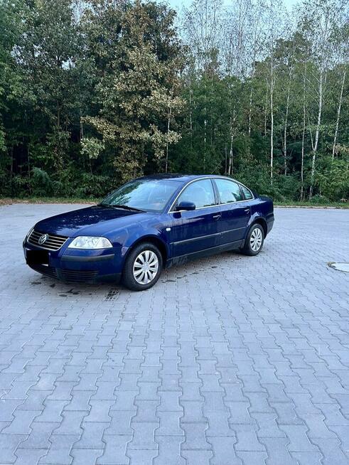 Volkswagen Passat B5 1.6 Majdan Królewski - zdjęcie 1