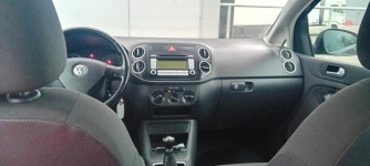 Volkswagen Golf 5plus 2006 1.6 benzyna Toruń - zdjęcie 2