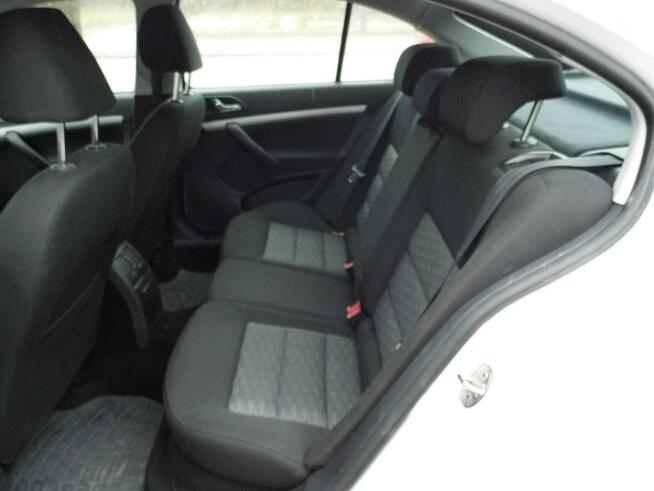 Škoda Octavia 1,6 mpi salon polska vat23% Łódź - zdjęcie 8