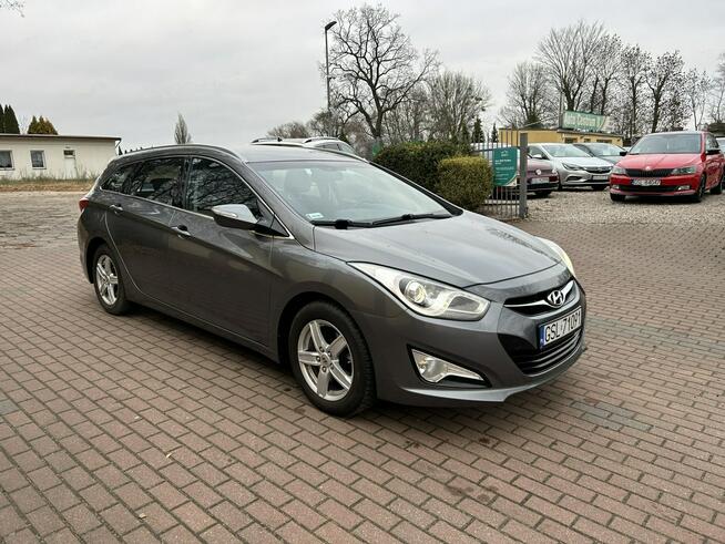 Hyundai i40 1.6 benzyna bezwypadkowy niski przebieg super stan Słupsk - zdjęcie 4
