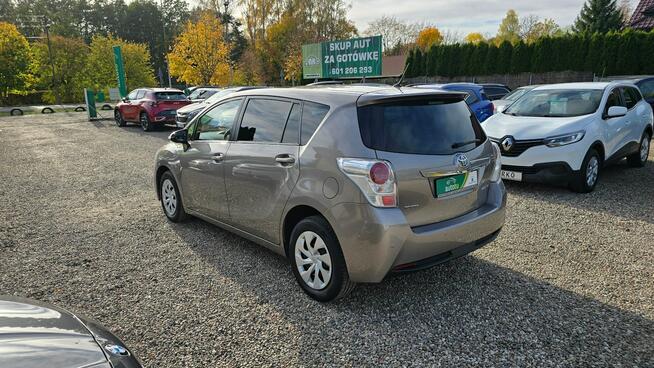 Toyota Verso Nawigacja Serwisowany Zieleniewo - zdjęcie 2