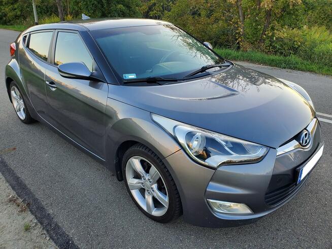 Hyundai Veloster 1.6 z Polskiego Salonu Rzeszów - zdjęcie 2