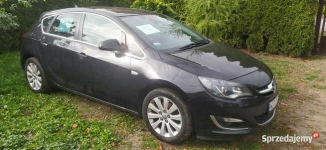 Opel Astra J 2013r. 2.0 CDTI 165KM
