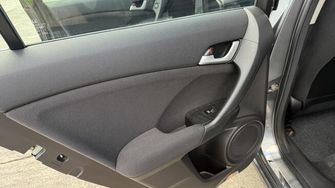 HONDA ACCORD VIII Zadbany, Salon PL, Grzane fotele Piła - zdjęcie 11