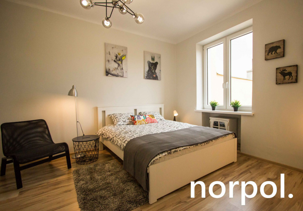 Mieszkanie z osobną sypialnią,  jasną kuchnia, widokiem na Wawel Kraków - zdjęcie 1