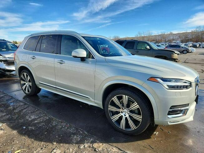 Volvo XC 90 / INSCRIPTION / 4x4 / Virtual cockpit / niski przebieg / Tarnów - zdjęcie 3