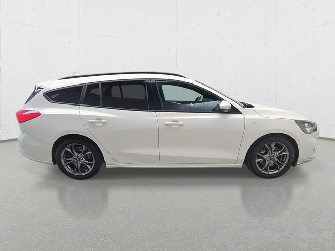 Ford Focus Komorniki - zdjęcie 8