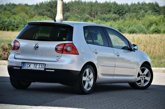 Volkswagen Golf 1,6 benzyna MPI 102KM  Klima Lift Niemcy Ostrów Mazowiecka - zdjęcie 12