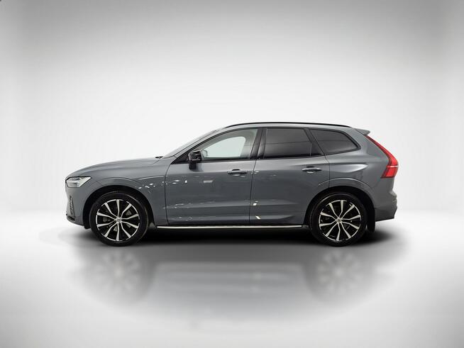 Volvo XC 60 B4 B Plus Dark aut ! Z Polskiego Salonu ! Faktura VAT ! Warszawa - zdjęcie 2
