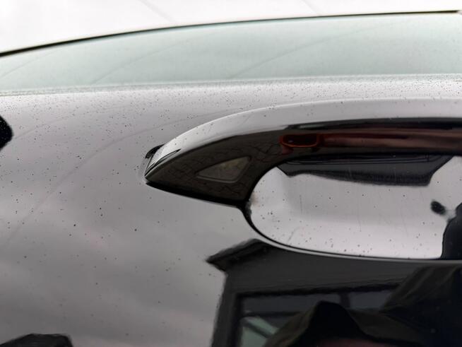 Volvo XC 40 XC40*R DESIGN*LED*EL.Kapa*kamera*PEŁEN serwis Sierakowice - zdjęcie 10
