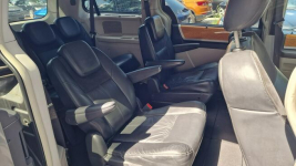 Chrysler Grand Voyager Limited Poznań - zdjęcie 12