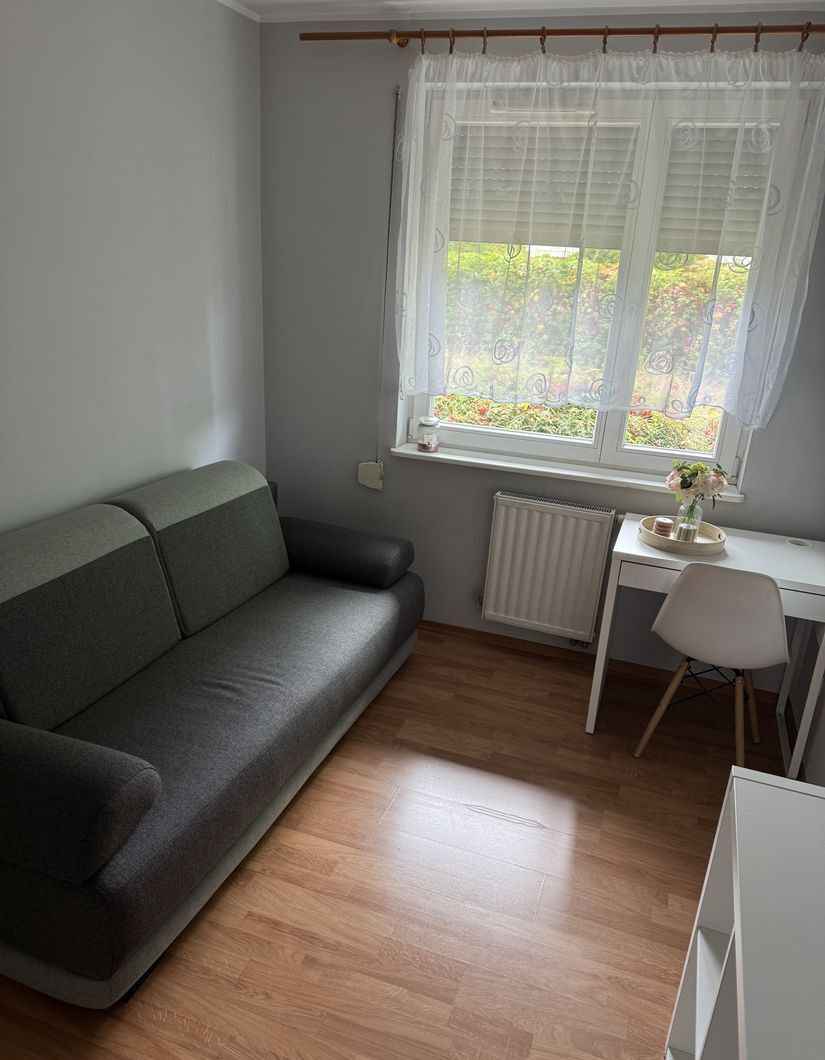 3pok, 60met, Okolice Alpejskiej BALKON/PIWNICA/2009 (Wrocław) Krzyki - zdjęcie 4