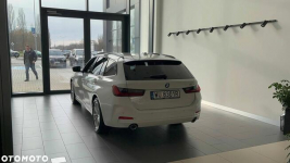 Salon PL, BMW Seria 318d Touring G20/G21 z 2024 Żoliborz - zdjęcie 8