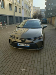 Sprzedam samochód Toyota Corolla 1.5 benzyna sedan 2022 r Warszawa - zdjęcie 2