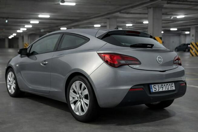 Opel Astra Jaworzno - zdjęcie 3