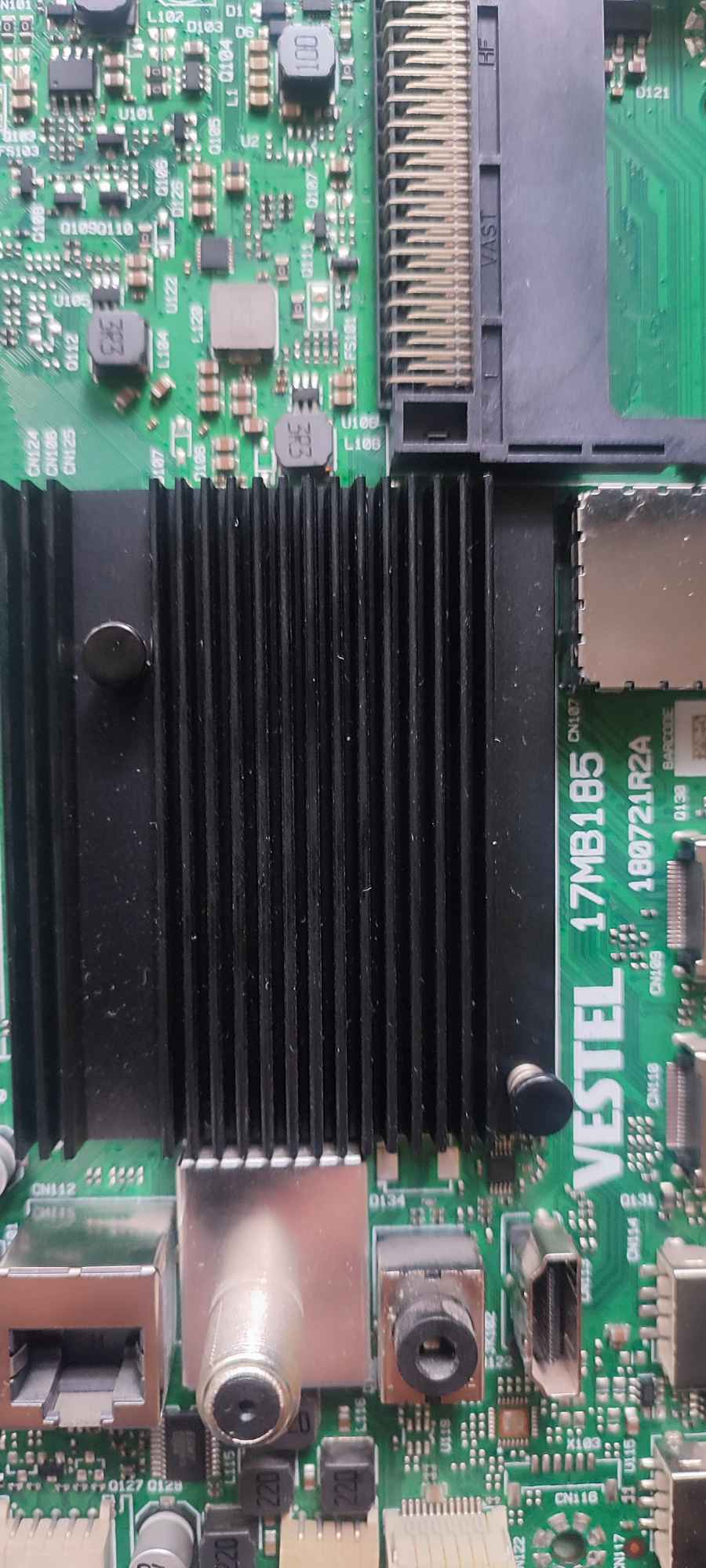 17MB185 Płyta głowna VESTEL Naprawa Jawor - zdjęcie 2
