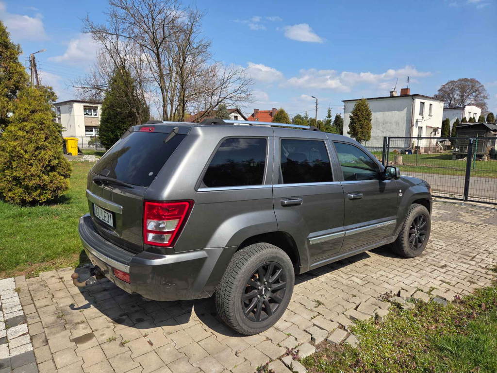 Sprzedam Jeep Grand Cherokee 5.7 V8 HEMI Overland Szymiszów - zdjęcie 5