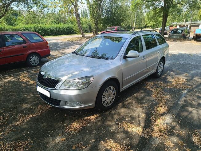 Skoda Octavia II 1.6 TDI Ambiente Katowice - zdjęcie 3