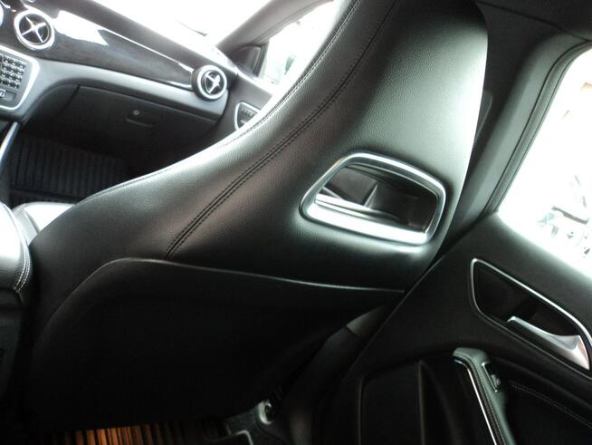 sprzedam ładnego mercedesa CLA 250 2.0 B 211KM 4MATIC Lublin - zdjęcie 9