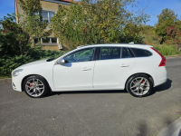 Volvo V60 2.0 5 cylindrów* R-Design* Bardzo Ładne i Zadbane Opoczno - zdjęcie 3
