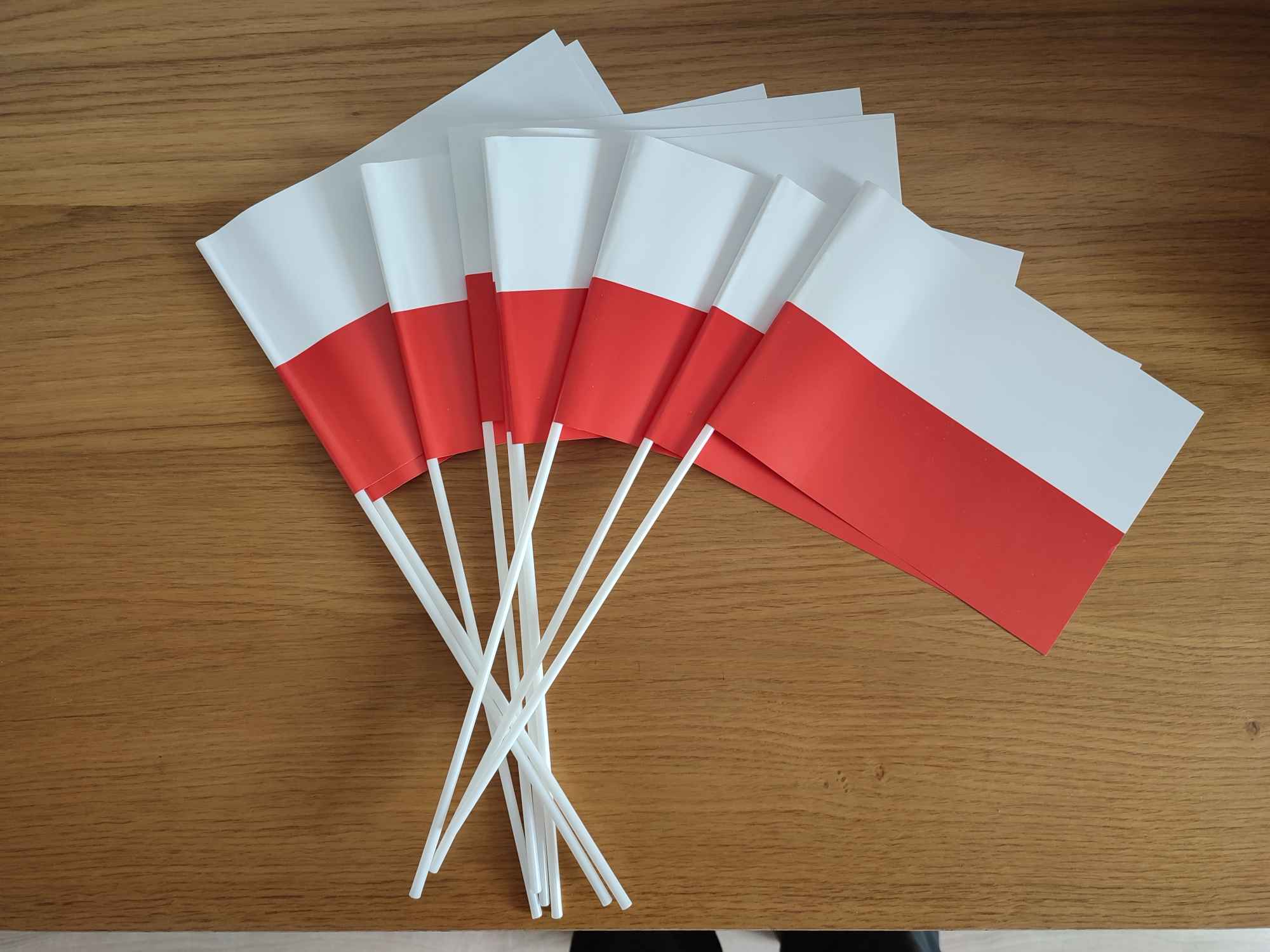 POLSKA #chorągiewki #flagi #biało czerwone #flagietki Plewiska - zdjęcie 3