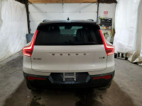 Volvo XC 40 / 4x4 / 2.0 247KM / Tarnów - zdjęcie 6