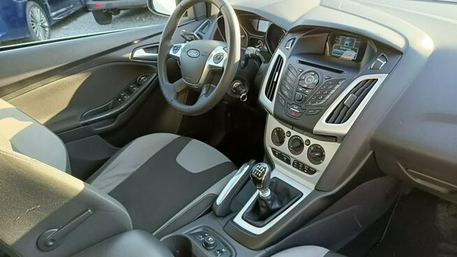 Ford Focus Champions Edition B. ekonomiczny Stare Budy - zdjęcie 4