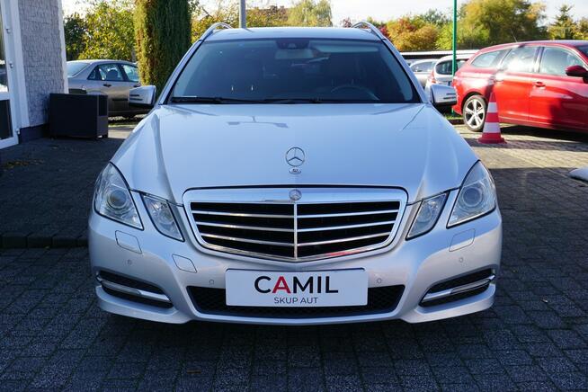 Mercedes E 250 zarejestrowany, ubezpieczony Opole - zdjęcie 2