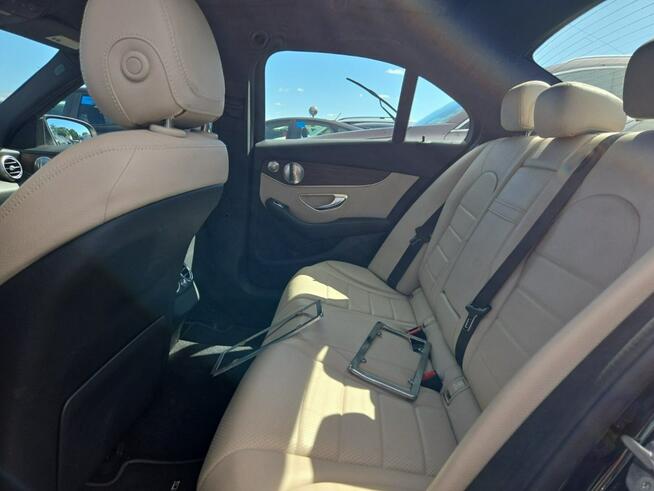 Mercedes C 300 4Matic / pakiet AMG / niski przebieg Cieszyn - zdjęcie 9