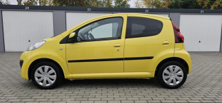 Bardzo ładny Peugeot 107 z klimą! Niski przebieg Żagań - zdjęcie 8