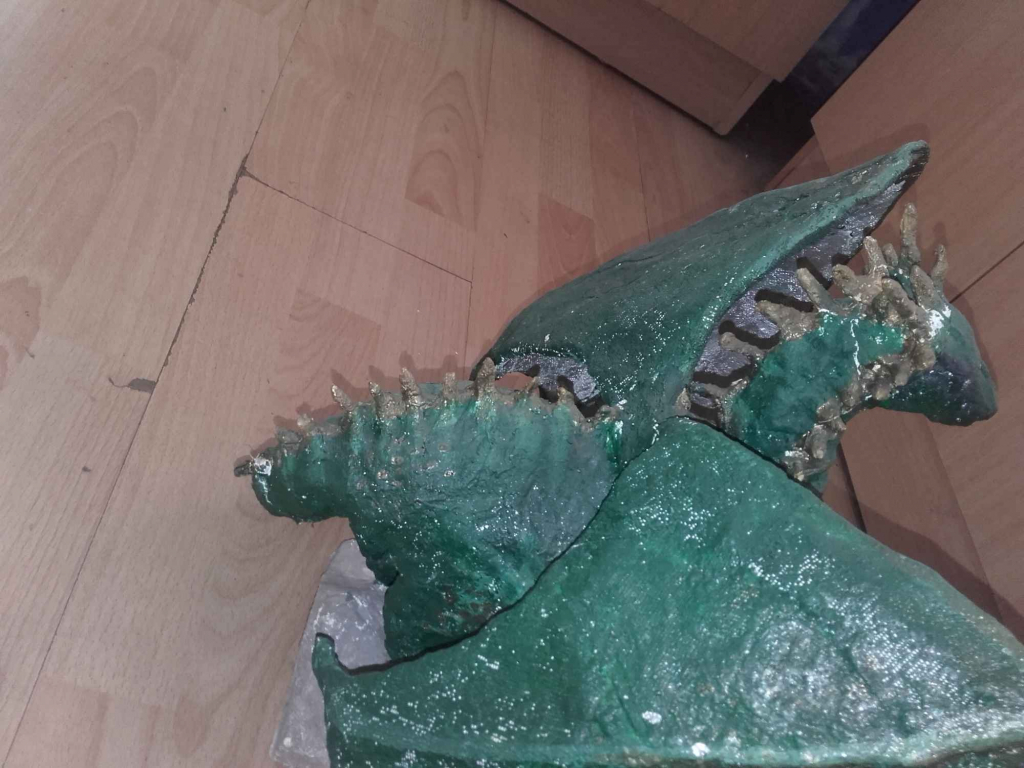 Smoczyca gipsowa Bielany - zdjęcie 2