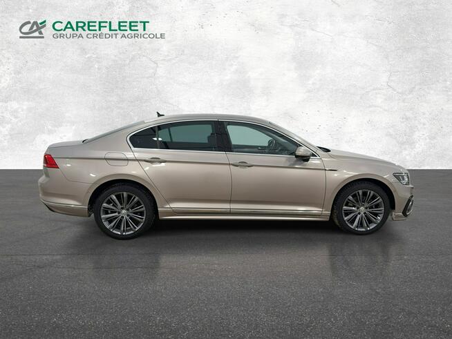 Volkswagen Passat 2.0 TSI Elegance DSG Sedan Warszawa - zdjęcie 4