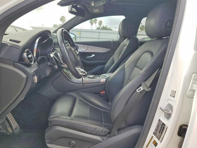 Mercedes GLC 300 4Matic / pakiet AMG / niski przebieg Chwaszczyno - zdjęcie 7
