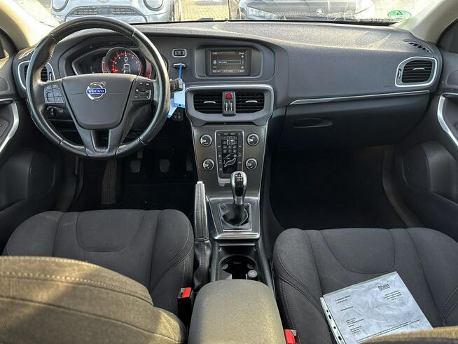 Volvo V40 1.6 benzyna YOU 120KM BIXENON pdc BEZWYPADEK 2015 Tychy - zdjęcie 6