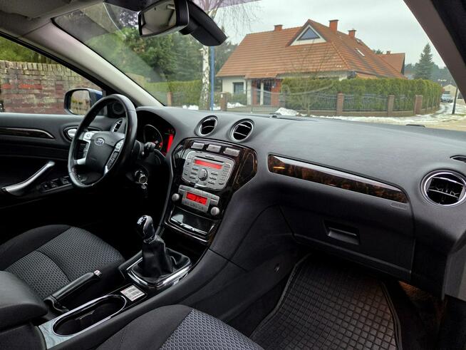 Ford Mondeo HB GHIA 2.0 Benz.145KM 2009r Grzane Fotele, Manual Tychy - zdjęcie 6