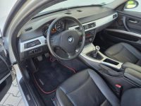 BMW 318 2.0 skóra * klimatronic * PDC Raba Niżna - zdjęcie 7