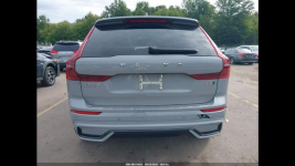 Volvo XC 60 Najwyższa wersja wyposażenia ULTRA / AWD / B5 Tarnów - zdjęcie 7