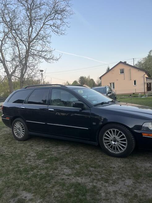 Volvo V40 1.9D Jeziorzany - zdjęcie 7