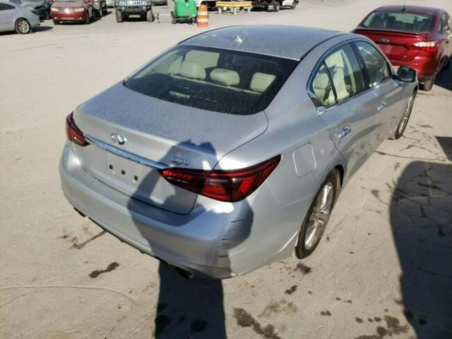 Infiniti Q50 2020, 3.0L, Pure, porysowany lakier Warszawa - zdjęcie 4
