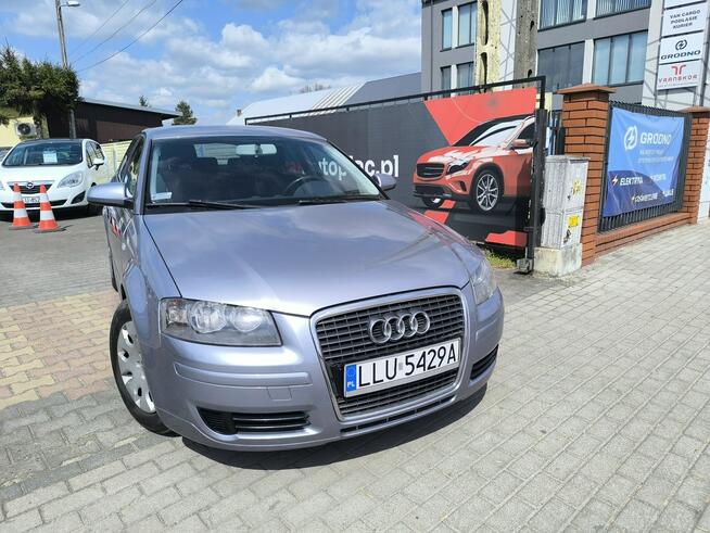 Audi A3 1.6i 16V 116KM Klimatronic Navi Łuków - zdjęcie 12