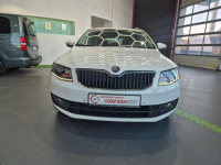 SKODA OCTAVIA 2.0 TDI 4X4 - STYLE - TOP STAN Łaziska Górne - zdjęcie 4