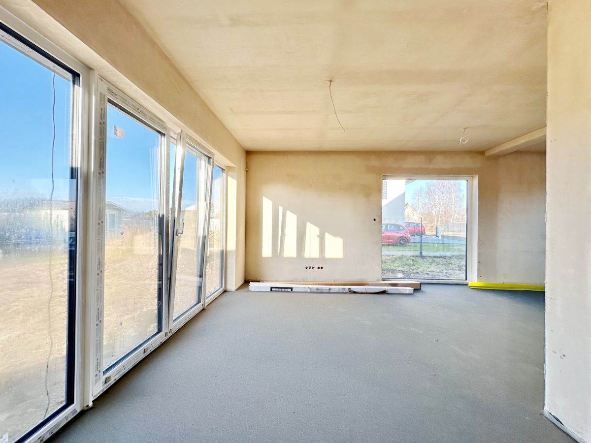 Nowy dom w świetnej lokalizacji | blisko jeziora Więckowice - zdjęcie 2