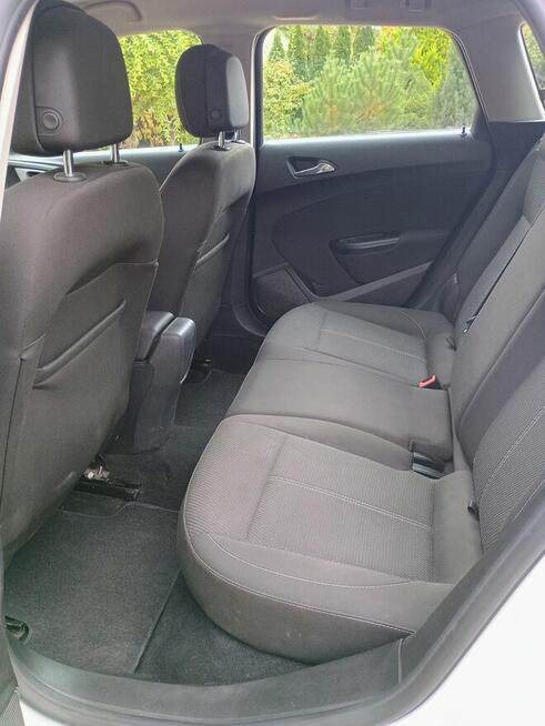 Opel Astra J 1,6 CDTI Sports Tourer, 2014r. Poznań - zdjęcie 10