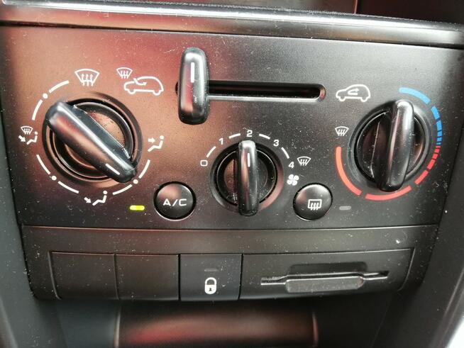 Peugeot 207 1.4 8v benz. - klima - 98 tyś.km Mielec - zdjęcie 12