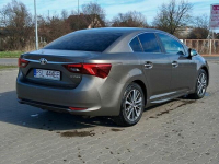 Toyota Avensis 1.8 147KM FULL LED Skóra Kamera Navi Salon Po Słupca - zdjęcie 7