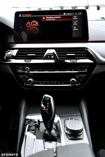 BMW Seria 5 2020 · 40 000 km · 1 995 cm3 · Hybryda Tychy - zdjęcie 12