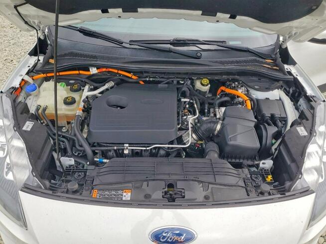 Ford Kuga TITANIUM / AWD / Hybryda Tarnów - zdjęcie 10